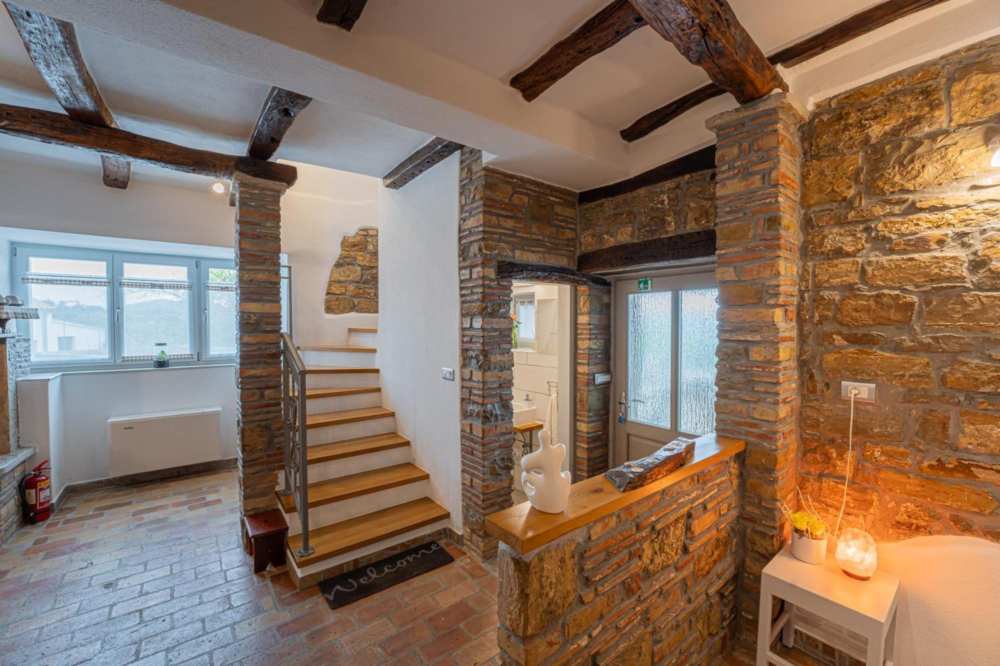 ליבאדה Holiday Home Belveder Motovun With Heated Pool מראה חיצוני תמונה
